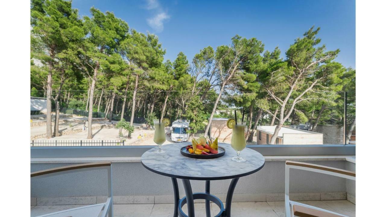 Boutique Hotel Mirjam Makarska Exterior foto